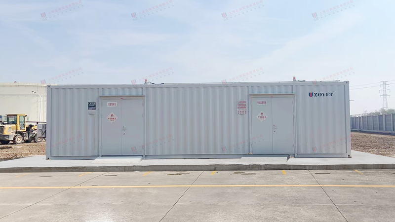 walk-in type container