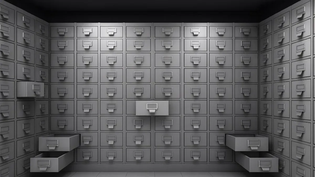 Choosing Lockers with the Highest Reliability and Security