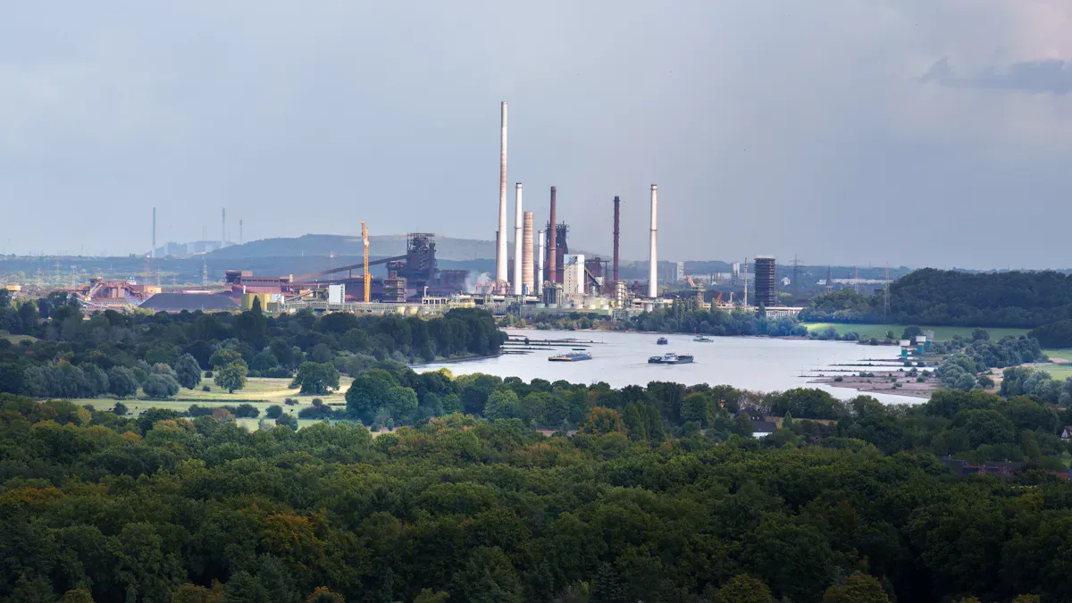How to Choose Industrial Absorbent Materials for Optimal Spill Control